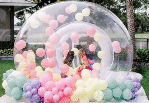 Bubble House – Casă gonflabilă transparentă pentru evenimente