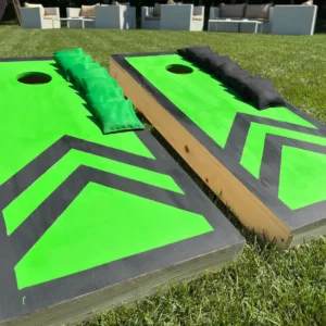 Cornhole de inchiriat set 3 din lemn realizat de hubgames